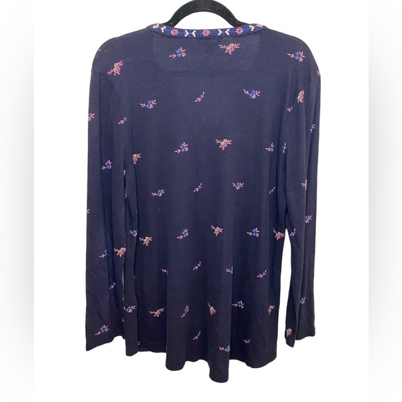 LUCKY Brand Long Sleeve Navy Embroidered Floral Medium Shirt - Picture 2 of 7